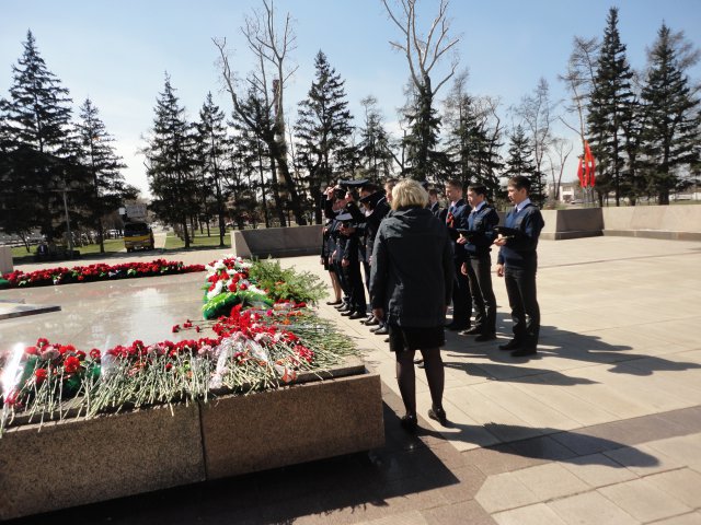 06.05.2016 - Возложение гирлянды Славы