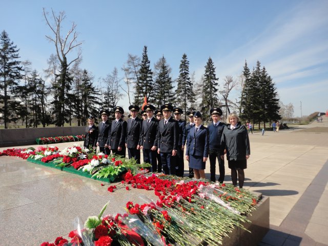 06.05.2016 - Возложение гирлянды Славы