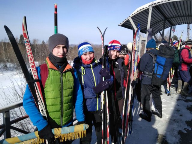 23.02.2018 - ежегодный переход по льду озера Байкал