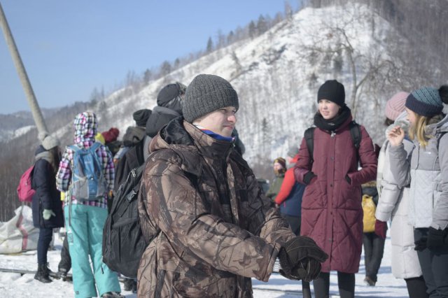 23.02.2018 - ежегодный переход по льду озера Байкал